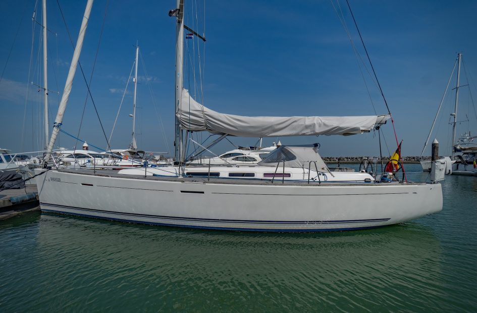 Dufour 45 Performance Seawing - 1